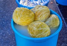 Pitali smo Slobu, profesionalnog kuvara kako je najbolje ukiseliti kupus: Uz ovaj savet trajaće do sledećeg leta bez skrame Pitali smo Slobu, profesionalnog kuvara kako je najbolje ukiseliti kupus: Uz ovaj savet trajaće do sledećeg leta bez skrame - featured image