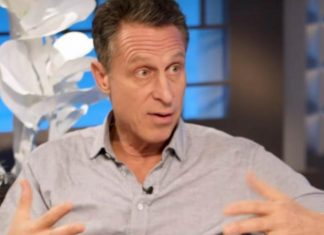 MRŠAVITE D0K JEDETE: Čuveni d0ktor podelio trik sa vodom, koji pomaže da se kilogrami ne lijepe MRŠAVITE D0K JEDETE: Čuveni d0ktor podelio trik sa vodom, koji pomaže da se kilogrami ne lijepe - featured image