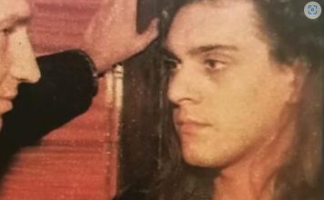 Harao je estradnom scenom 80-ih i bio najpoželjniji pevač u Jugoslaviji: Nestao je na vrhuncu slave, a evo gde je danas i kako izgleda Harao je estradnom scenom 80-ih i bio najpoželjniji pevač u Jugoslaviji: Nestao je na vrhuncu slave, a evo gde je danas i kako izgleda - featured image