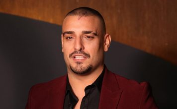 DARKO LAZIĆ DOŽIVEO NOVU NEZGODU! Nakon jezive saobraćajke pao sa kvada, evo u kakvom stanju se nalazi DARKO LAZIĆ DOŽIVEO NOVU NEZGODU! Nakon jezive saobraćajke pao sa kvada, evo u kakvom stanju se nalazi - featured image