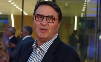 “Ja kao profesor fizičkog tačno znam šta ljudi sa 50 + godina treba da rade da održe zdravu kičmu”: Evo šta savetuje Jovan Memedović "Ja kao profesor fizičkog tačno znam šta ljudi sa 50 + godina treba da rade da održe zdravu kičmu": Savetuje Jovan Memedović - featured image