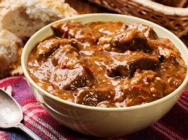 Umesto vode u gulaš dodajte ovu namirnicu i biće daleko ukusniji: Uspeva čak i početnicima Umesto vode u gulaš dodajte ovu namirnicu i biće daleko ukusniji: Uspeva čak i početnicima - featured image