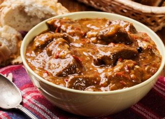 Umesto vode u gulaš dodajte ovu namirnicu i biće daleko ukusniji: Uspeva čak i početnicima Umesto vode u gulaš dodajte ovu namirnicu i biće daleko ukusniji: Uspeva čak i početnicima - featured image