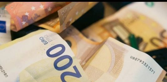 Kamion sa parama im stiže! Od decembra 2025. samo jedan horoskopski znak će biti izabranik sreće Kamion sa parama im stiže! Od decembra 2025. samo jedan horoskopski znak će biti izabranik sreće - featured image