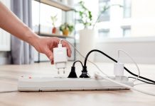 Budite oprezni da ne bi došlo do požara: Ovi uređaji ne smiju da se uključuju u produžni kabl Budite oprezni da ne bi došlo do požara: Ovi uređaji ne smiju da se uključuju u produžni kabl - featured image