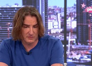 “NAKOTILO SE MNOGO NEZAHVALNIH LJUDI NA PINKU, POČINJE ČIŠĆENJE!” Brutalno oglašavanje Željka Mitrovića, pobesneo na dan slave: Otkrio i ko je prvi na spisku "NAKOTILO SE MNOGO NEZAHVALNIH LJUDI NA PINKU, POČINJE ČIŠĆENJE!" Brutalno oglašavanje Željka Mitrovića, pobesneo na dan slave: Otkrio i ko je prvi na spisku - featured image