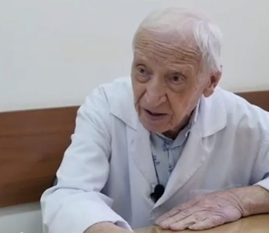“Telo čoveka stvoreno je da traje najmanje 140 godina, samo treba da se hranite ovako”: Tvrdio je čuveni doktor “Telo čoveka stvoreno je da traje najmanje 140 godina, samo treba da se hranite ovako”: Tvrdio je čuveni doktor - featured image
