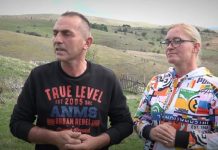 Milanko se oženio Albankom posle 8 dana poznanstva: Roza došla u najhladnije srpsko selo, sada imaju troje dece, a jednu stvar joj muž nikako ne dozvoljava Milanko se oženio Albankom posle 8 dana poznanstva: Roza došla u najhladnije srpsko selo, sada imaju troje dece, a jednu stvar joj muž nikako ne dozvoljava - featured image