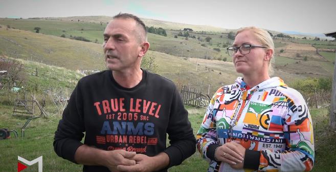 Milanko se oženio Albankom posle 8 dana poznanstva: Roza došla u najhladnije srpsko selo, sada imaju troje dece, a jednu stvar joj muž nikako ne dozvoljava - featured image Milanko se oženio Albankom posle 8 dana poznanstva: Roza došla u najhladnije srpsko selo, sada imaju troje dece, a jednu stvar joj muž nikako ne dozvoljava - featured image