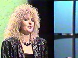 Pre 40 godina snimila je duet s Halidom Bešlićem, predvidela njegovu smrt i otkrila šta joj je poslednji put rekao: Muž joj umro na rukama, doživela tragedije Pre 40 godina snimila je duet s Halidom Bešlićem, predvidela njegovu smrt i otkrila šta joj je poslednji put rekao: Muž joj umro na rukama, doživela tragedije - featured image