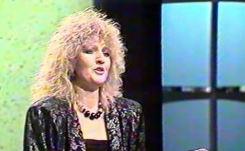 Pre 40 godina snimila je duet s Halidom Bešlićem, predvidela njegovu smrt i otkrila šta joj je poslednji put rekao: Muž joj umro na rukama, doživela tragedije Pre 40 godina snimila je duet s Halidom Bešlićem, predvidela njegovu smrt i otkrila šta joj je poslednji put rekao: Muž joj umro na rukama, doživela tragedije - featured image