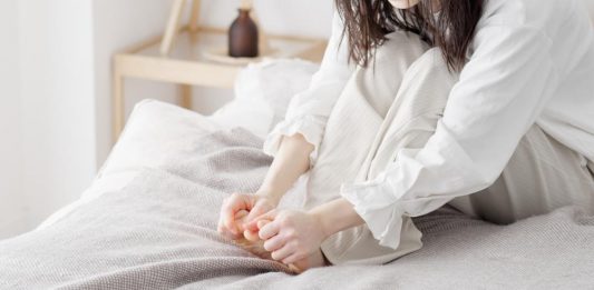 Imate hladne ruke i stopala? 5 zlatnih savjeta za poboljšanje cirkulacije, broj 2 će vas iznenaditi Imate hladne ruke i stopala? Probajte ovih 5 saveta za poboljšanje cirkulacije - featured image