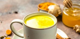 Znate li šta je ognjeni med? Ovaj prirodni zimski eliksir ojačaće vam imunitet i sačuvati od od upala Znate li šta je ognjeni med? Ovaj prirodni zimski eliksir ojačaće vam imunitet i sačuvati od od upala - featured image