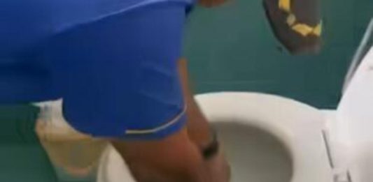 ZAHVALJUJUĆI ZAPUŠENOJ WC ŠOLJI SAZNAO DA GA ŽENA VARA: Zbog reči vodoinstalatera ostao ŠOKIRAN! Primetio sam da..” ZAHVALJUJUĆI ZAPUŠENOJ WC ŠOLJI SAZNAO DA GA ŽENA VARA: Zbog reči vodoinstalatera ostao ŠOKIRAN! Primetio sam da.." - featured image