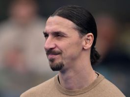 Ibrahimović je svojim porukama razbjesnio kršćane: Evo šta je sad objavio za Božić Ibrahimović je svojim porukama razbjesnio kršćane: Evo šta je sad objavio za Božić - featured image