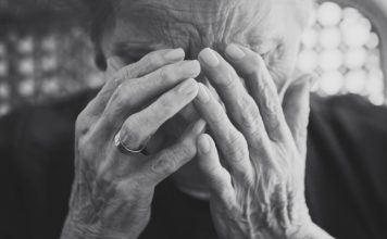 7 stvari o kojima treba ćutati ili govoriti pažljivo: Inače ćete navući nesreću u kuću, prema narodnom verovanju 7 stvari o kojima treba ćutati ili govoriti pažljivo: Inače ćete navući nesreću u kuću, prema narodnom verovanju - featured image