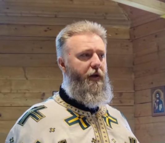 Danas se svi mole za novac ovom svecu: Otac Predrag Popović otkriva kada su opravdane molitve za finansijsko blagostanje Danas se svi mole za novac ovom svecu: Otac Predrag Popović otkriva kada su opravdane molitve za finansijsko blagostanje - featured image