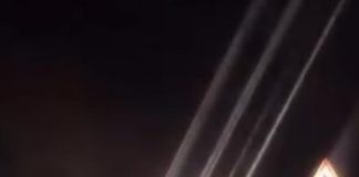 STRAVIČAN SNIMAK SA PUTEVA SRBIJE! Vozači izašli iz svojih vozila i u NEVERICI gledaju prizor: Sneg napravio haos širom zemlje! (VIDEO) STRAVIČAN SNIMAK SA PUTEVA SRBIJE! Vozači izašli iz svojih vozila i u NEVERICI gledaju prizor: Sneg napravio haos širom zemlje! (VIDEO) - featured image