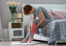 Kako da se rešite grčeva u nogama? Evo zašto se javljaju i šta vam telo poručuje Kako da se rešite grčeva u nogama? Evo zašto se javljaju i šta vam telo poručuje - featured image