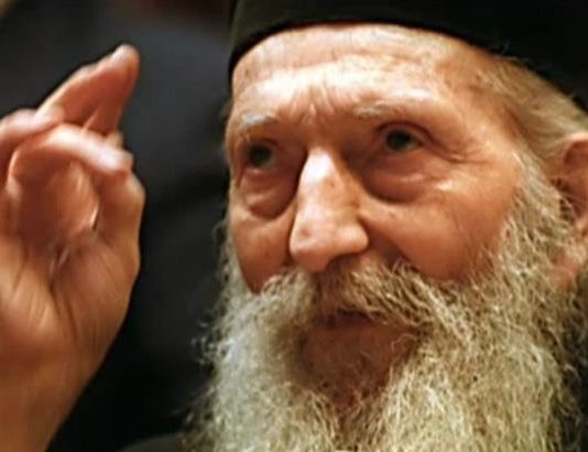 3 najveća greha tokom Božićnog posta: “Ovako na sebe navlačimo Božiji gnev, a da toga nismo ni svesni” – govorio je patrijarh Pavle 3 najveća greha tokom Božićnog posta: "Ovako na sebe navlačimo Božiji gnev, a da toga nismo ni svesni" - govorio je patrijarh Pavle - featured image