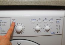 Zašto iskusne domaćice nikada ne koriste program brzog pranja: Zapamtite ovo za ceo život, sačuvaćete i veš i mašinu Zašto iskusne domaćice nikada ne koriste program brzog pranja: Zapamtite ovo za ceo život, sačuvaćete i veš i mašinu - featured image