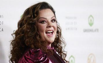 Svi je pamte kao bucku iz humorističkih filmova, a sad je suva kao grana: Slavna glumica izgubila 45 kilograma Svi je pamte kao bucku iz humorističkih filmova, a sad je suva kao grana: Slavna glumica izgubila 45 kilograma - featured image