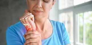 Pet saveta za jačanje kostiju: Kako sprečiti osteoporozu i gubitak koštane mase Pet saveta za jačanje kostiju: Kako sprečiti osteoporozu i gubitak koštane mase - featured image