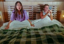 5 znakova koji otkrivaju muškarca koji je loš u krevetu: Strastvene žene kraj njega gube vreme 5 znakova koji otkrivaju muškarca koji je loš u krevetu: Strastvene žene kraj njega gube vreme - featured image