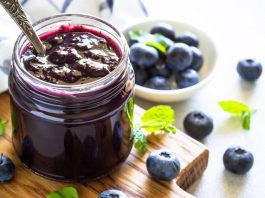 Recept za najukusniji zdravi džem od borovnica bez šećera: Brzo se pravi, a podjednako je ukusan kao klasičan Zdrav džem od borovnica bez šećera: Brzo se pravi, a podjednako je ukusan kao klasičan - featured image