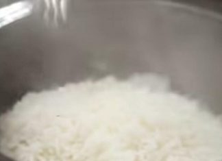 Kada kuvate pirinač obavezno dodajte u vodu 1 sastojak: Biće savršeno kuvan i rastresit, neće se lepiti za dno Kada kuvate pirinač obavezno dodajte u vodu 1 sastojak: Biće savršeno kuvan i rastresit, neće se lepiti za dno - featured image