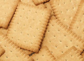 Ceo život jedemo ovaj keks: Nemate predstavu šta zapravo znači njegov oblik Ceo život jedemo ovaj keks: Nemate predstavu šta zapravo znači njegov oblik - featured image