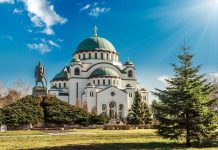 Katolkinja prvi put ušla u Hram Svetog Save, pa snimila šta je tamo doživela: Njena šok reakcija posebno zapanjila Srbe (VIDEO) Katolkinja prvi put ušla u Hram Svetog Save, pa snimila šta je tamo doživela: Njena reakcija posebno zapanjila Srbe (VIDEO) - featured image