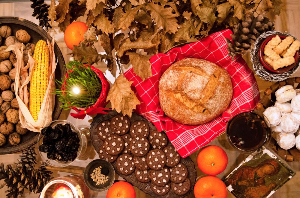 Kako da napravite božićnu česnicu? Novčić za sreću, grančica za zdravlje, pasulj za duhovni mir - featured image Kako da napravite božićnu česnicu? Novčić za sreću, grančica za zdravlje, pasulj za duhovni mir - featured image