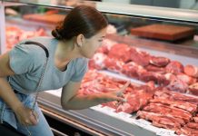 Ovo je najgora vrsta mesa za zdravlje creva, a Srbima je svakog dana na tanjiru: Svi se hvatamo za to kad smo gladni Ovo je najgora vrsta mesa za zdravlje creva, a Srbima je svakog dana na tanjiru: Svi se hvatamo za to kad smo gladni - featured image