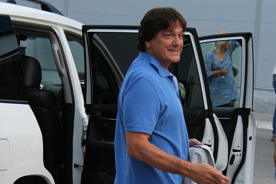 OVO JE BIO JEDINI ESTRADNI SUKOB ZDRAVKA ČOLIĆA! 4 decenije vladao RAT između njih, a ovo je bio OKIDAČ - featured image