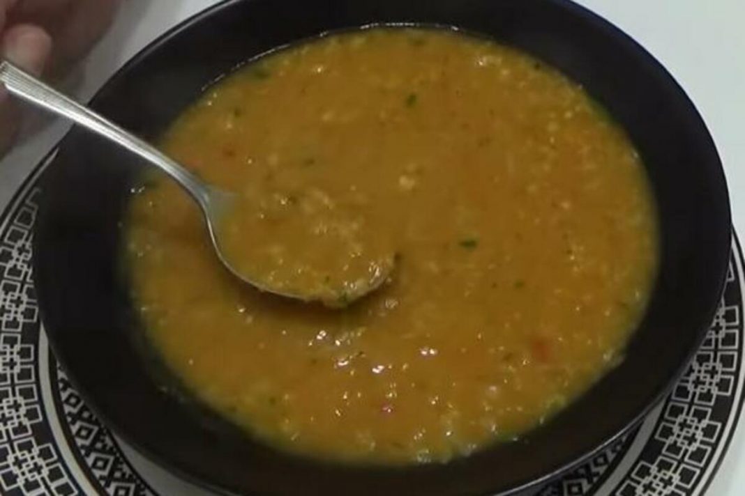 SVI KOJI IMAJU VISOK KRVNI PRITISAK TREBA DA JEDU OVU NAMIRNICU: Evo zašto je bitno, SNIŽAVA GA BRZINOM SVETLOSTI - featured image SVI KOJI IMAJU VISOK KRVNI PRITISAK TREBA DA JEDU OVU NAMIRNICU: Evo zašto je bitno, SNIŽAVA GA BRZINOM SVETLOSTI - featured image