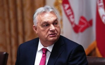 Udarna vest iz Mađarske, ORBAN NAJAVIO JEZIV SCENARIO! U javnost izneo ZASTRAŠUJUĆE STVARI, svet ZANEMEO U SEKUNDI Udarna vest iz Mađarske, ORBAN NAJAVIO JEZIV SCENARIO! U javnost izneo ZASTRAŠUJUĆE STVARI, svet ZANEMEO U SEKUNDI - featured image