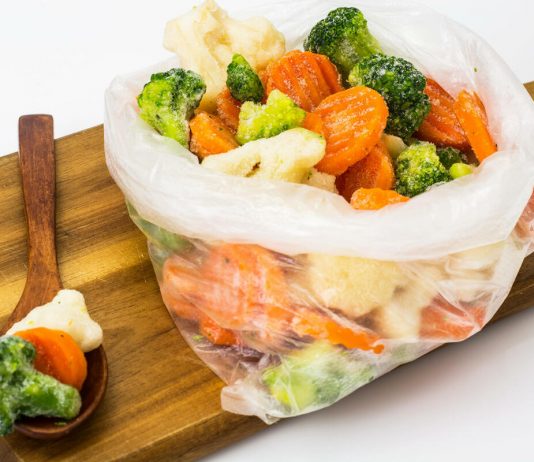 Ove namirnice je bolje da kupite smrznute u marketu, nego na pijaci sveže: Šokiraćete se, mnogo je zdravije ovako! Ove namirnice je bolje da kupite smrznute u marketu, nego na pijaci sveže: Šokiraćete se, mnogo je zdravije ovako! - featured image