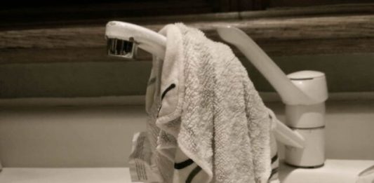 Stvari u našem domu koje odmah otkrivaju siromaštvo, kao i pohlepu i nedostatak ljubavi prema sebi Stvari u našem domu koje odmah otkrivaju siromaštvo, kao i pohlepu i nedostatak ljubavi prema sebi - featured image