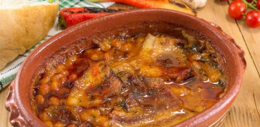 Kompletan jelovnik za post na vodi: Donosimo i manastirske recepte sa Hilandara koji će vas držati sitim ceo dan Kompletan jelovnik za post na vodi: Donosimo i manastirske recepte sa Hilandara koji će vas držati sitim ceo dan - featured image