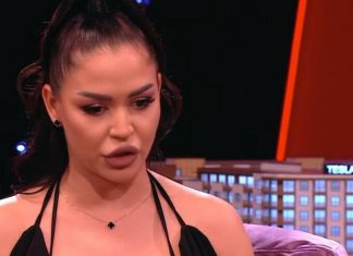 SKANDAL NA PINKU KAKAV SE NE PAMTI: Usred emisije napravila haos zbog pitanja, voditelj nije znao šta ga je snašlo SKANDAL NA PINKU KAKAV SE NE PAMTI: Usred emisije napravila haos zbog pitanja, voditelj nije znao šta ga je snašlo - featured image