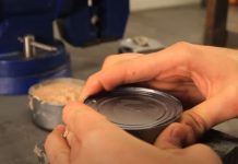 DA NE POVJERUJETE! Cijeli život pogrešno otvaramo konzerve-Pogledajte kako se to pravilno radi DA NE POVJERUJETE! Cijeli život pogrešno otvaramo konzerve-Pogledajte kako se to pravilno radi - featured image