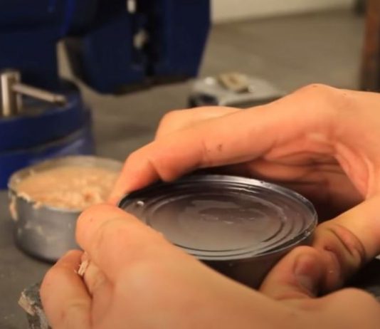 DA NE POVJERUJETE! Cijeli život pogrešno otvaramo konzerve-Pogledajte kako se to pravilno radi DA NE POVJERUJETE! Cijeli život pogrešno otvaramo konzerve-Pogledajte kako se to pravilno radi - featured image