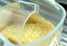 SUPER TRIK: Šolju riže stavila je u svaki ormar u kući i riješila se problema koji je mučio godinama SUPER TRIK: Šolju riže stavila je u svaki ormar u kući i riješila se problema koji je mučio godinama - featured image