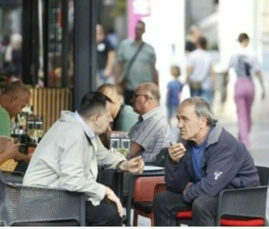 Evo kolika je penzija sa 15, a kolika sa 40 godina radnog staža? Evo kolika je penzija sa 15, a kolika sa 40 godina radnog staža? - featured image