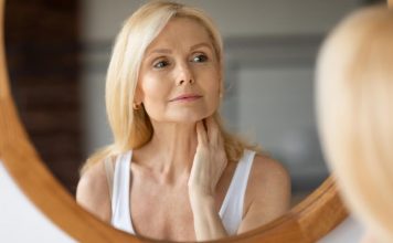 Kako da se rešite bora na vratu bez igle? Jednostavni prirodni trikovi koji stvarno pomažu Kako da se rešite bora na vratu bez igle? Jednostavni prirodni trikovi koji stvarno pomažu - featured image