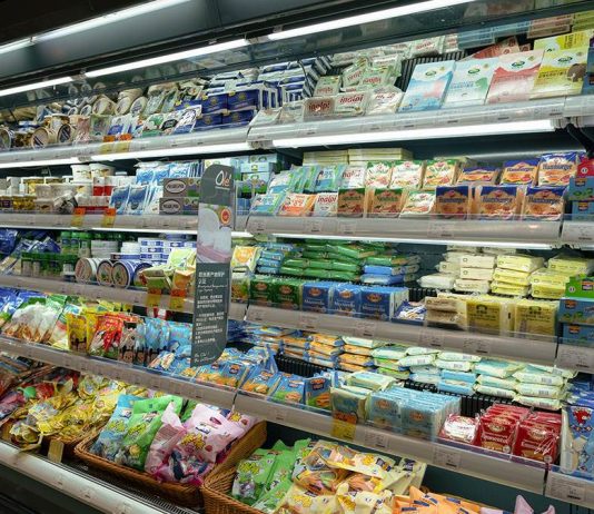 Koji sir ne podiže krvni pritisak? Umesto da ih izbegavamo, najčešće kupujemo vrste pune soli Koji sir ne podiže krvni pritisak? Umesto da ih izbegavamo, najčešće kupujemo vrste pune soli - featured image