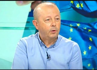 Ljudi misle da im je pao pritisak, a ustvari srce je stalo na trenutak: Srpski kardiolog otkrio šta prvo da uradite kad preskače i lupa Ljudi misle da im je pao pritisak, a ustvari srce je stalo na trenutak: Srpski kardiolog otkrio šta prvo da uradite kad preskače i lupa - featured image