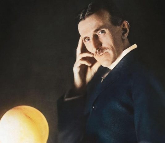 6 skrivenih znakova koji odaju NATPROSJEČNO inteligentnu osobu (broj 4 će vas iznenaditi) 6 skrivenih znakova koji otkrivaju veoma inteligentnu osobu - featured image