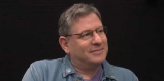 AKO HOĆEŠ DA UPROPASTIŠ KĆERKU, DAJ JOJ JEDAN OD OVIH 10 SAVJETA: Tvrdi psiholog Mihail Labkovski! AKO HOĆEŠ DA UPROPASTIŠ KĆERKU, DAJ JOJ JEDAN OD OVIH 10 SAVJETA: Tvrdi psiholog Mihail Labkovski! - featured image